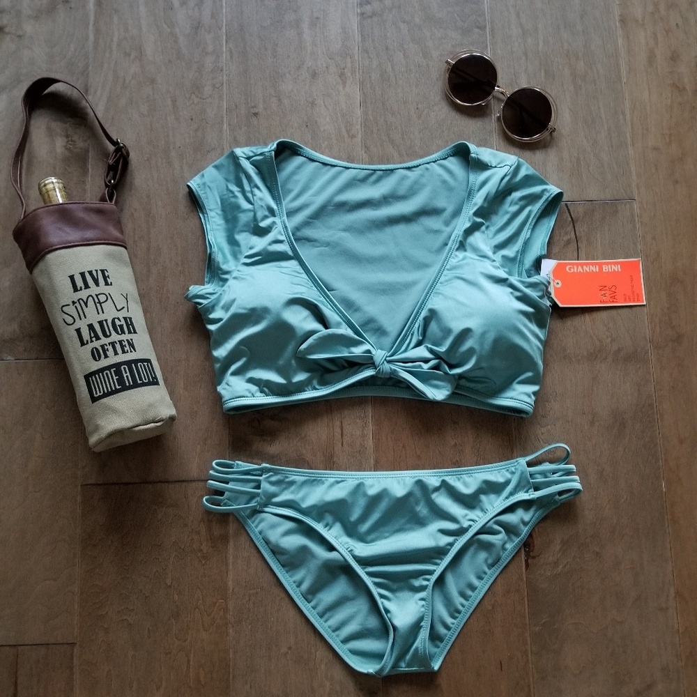 Fan Favs 2 piece